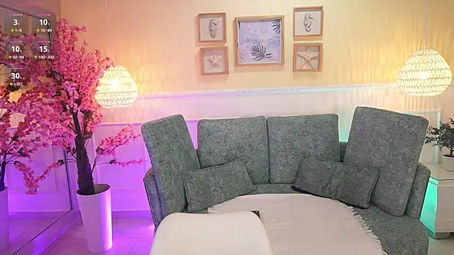 LoonaNyx online show from November 5, 11:32 am