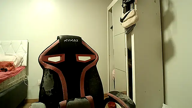 Becca B online show from October 29, 6:42 pm