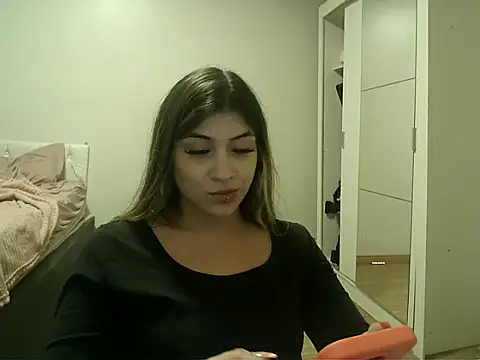 Becca B online show from April 26, 10:29 pm