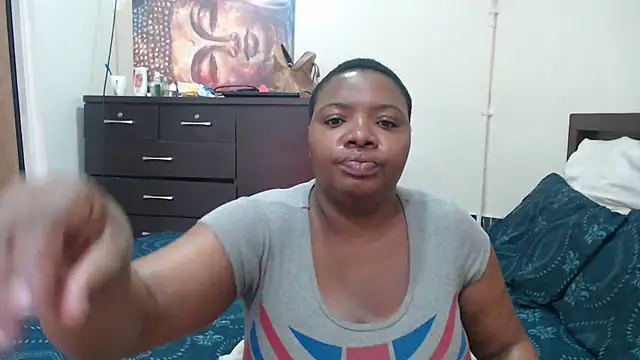 VoluptuousXX5 online show from March 2, 8:43 am