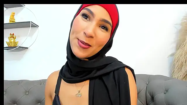 nefer ahsgarr online show from November 20, 11:15 pm