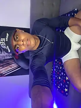 Nick Jackson  online show from February 5, 7:13 am