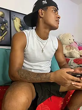 Nick Jackson  online show from February 28, 4:24 am