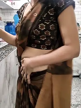 Shalu G online show from December 22, 3:42 pm