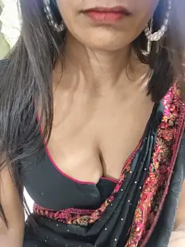 Shalu G online show from June 17, 3:53 am