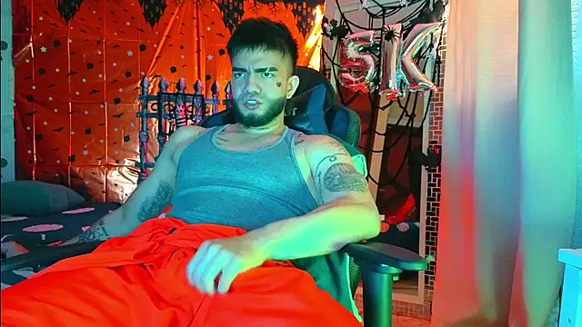 Snapshot of King_Draven3 chatting on October 28, 8:22 pm King Draven3 online show from October 28, 8:22 pm