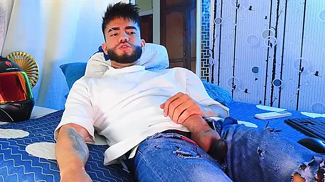 Snapshot of King_Draven3 chatting on November 11, 7:25 pm King Draven3 online show from November 11, 7:25 pm