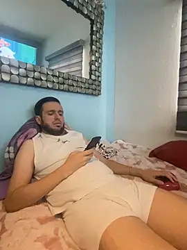 Alexitho25 online show from May 20, 8:37 pm