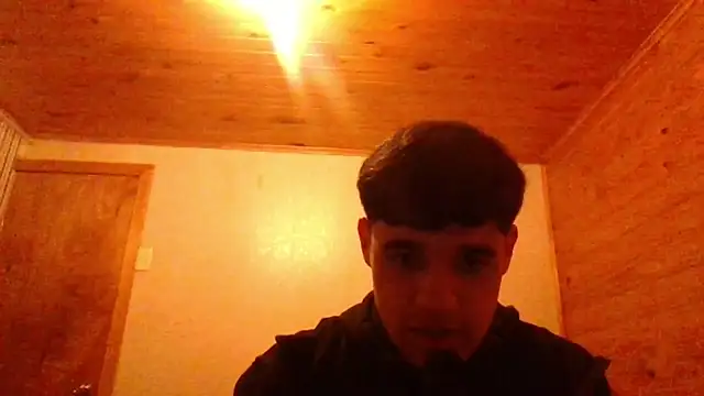 juanfritaa21 online show from July 16, 1:44 am