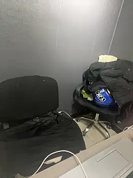 Emily Rivers  online show from September 10, 1:44 pm