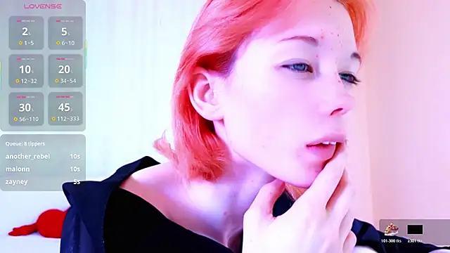 Kiara Dream online show from May 18, 4:07 am