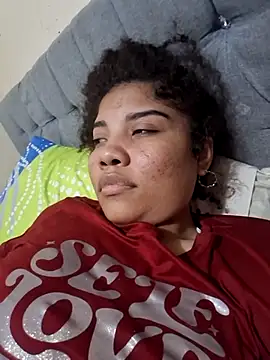 madelene online show from January 24, 8:43 pm