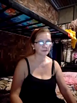 SexyHottMom online show from June 20, 8:17 am
