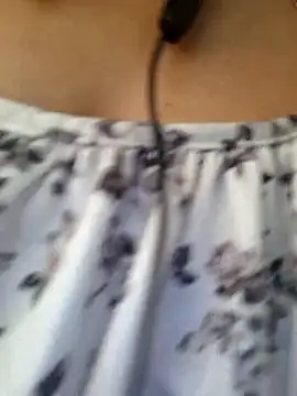 Queen Nora online show from June 2, 5:31 am
