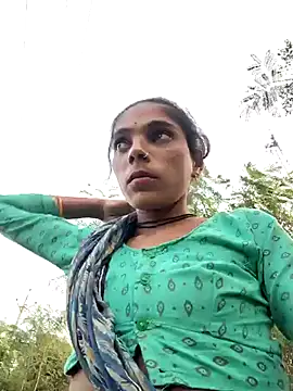 Snapshot of Sonam_mehta chatting on November 3, 11:33 am Sonam mehta online show from November 3, 11:33 am