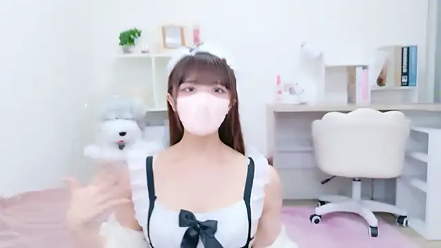 Snapshot of Reina_Fcup chatting on November 30, 10:19 am Reina Fcup online show from November 30, 10:19 am