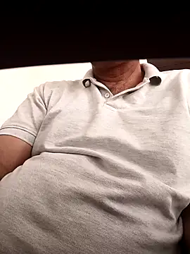 moonflower25 online show from September 13, 4:23 am