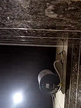 moonflower25 online show from December 15, 3:55 am