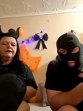 Snapshot of BlacReign chatting on October 17, 7:05 pm BlacReign online show from October 17, 7:05 pm