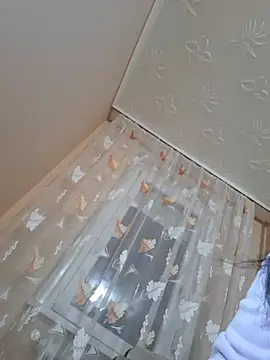 BlacReign online show from December 19, 3:30 pm