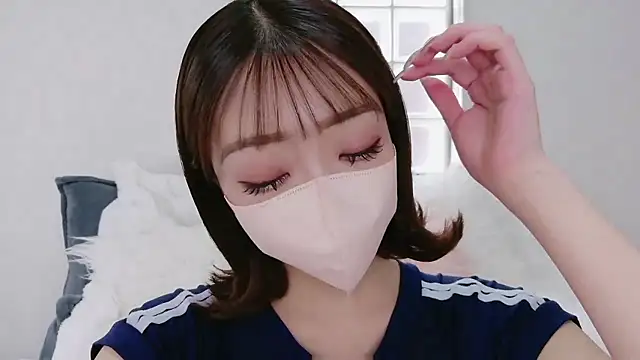 Snapshot of Rina_72 chatting on December 2, 4:07 am Rina 72 online show from December 2, 4:07 am