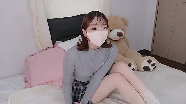 Snapshot of Rina_72 chatting on December 15, 3:33 am Rina 72 online show from December 15, 3:33 am