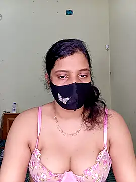 Snapshot of Rose-luckey chatting on November 22, 1:43 pm Rose-luckey online show from November 22, 1:43 pm