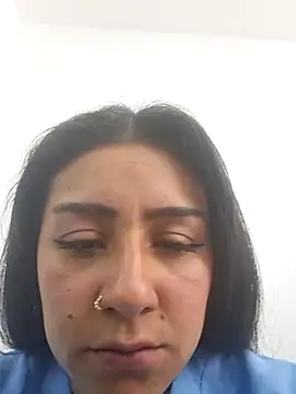 CAROLINE  07 online show from January 7, 12:07 pm