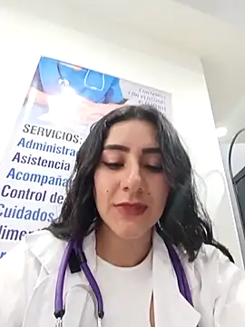 Snapshot of CAROLINE__07 chatting on May 11, 4:04 pm CAROLINE 07 online show from May 11, 4:04 pm