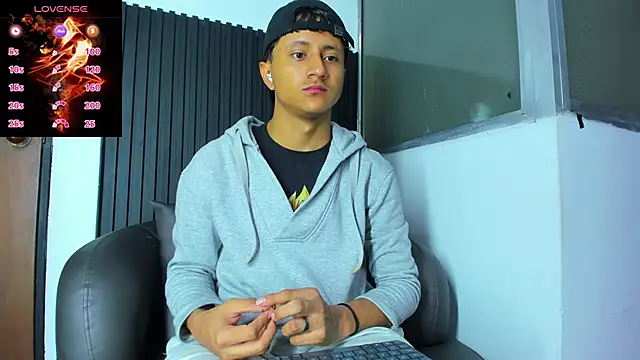  Leohot  online show from February 21, 2:56 am