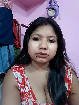 Redchery online show from April 21, 5:06 pm