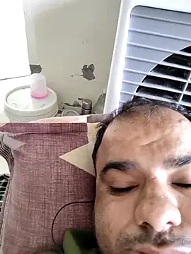 Snapshot of monty935 chatting on September 13, 6:46 am monty935 online show from September 13, 6:46 am