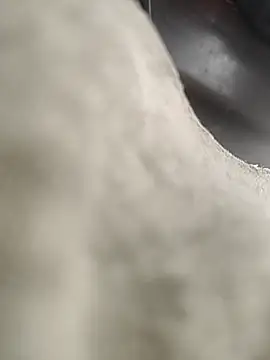 Snapshot of monty935 chatting on October 4, 7:06 am monty935 online show from October 4, 7:06 am