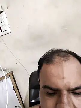 Snapshot of monty935 chatting on October 4, 7:23 pm monty935 online show from October 4, 7:23 pm