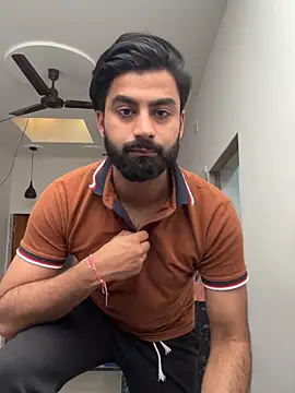 hottestboy03 online show from November 7, 4:45 am