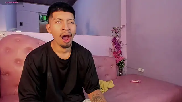 AxelAndJeremy online show from November 21, 3:16 am