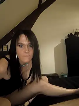 Snapshot of Sosso19squirt chatting on April 3, 8:51 pm Sosso19squirt online show from April 3, 8:51 pm