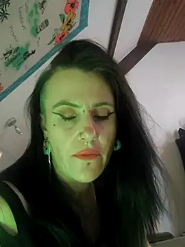 Snapshot of Sosso19squirt chatting on April 30, 12:11 pm Sosso19squirt online show from April 30, 12:11 pm
