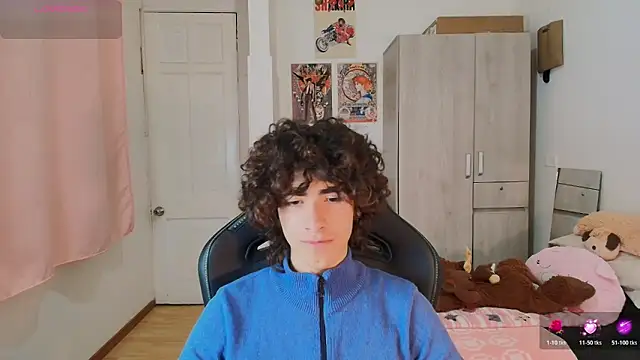 Nude Boy18 online show from March 9, 12:58 am