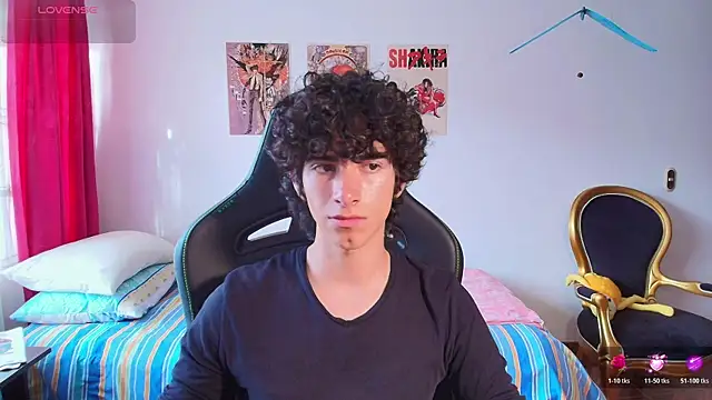 Snapshot of Nude_Boy18 chatting on July 31, 9:58 pm Nude Boy18 online show from July 31, 9:58 pm