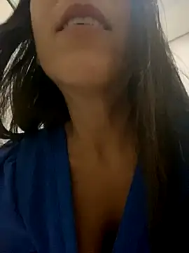 lucioliveira online show from November 17, 3:18 pm