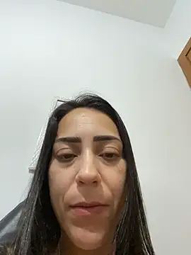 lucioliveira online show from May 7, 10:42 am