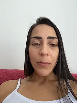 lucioliveira online show from May 19, 2:45 pm