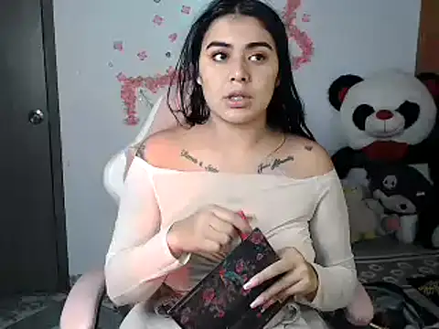 sophiadaza666 online show from May 1, 11:53 pm