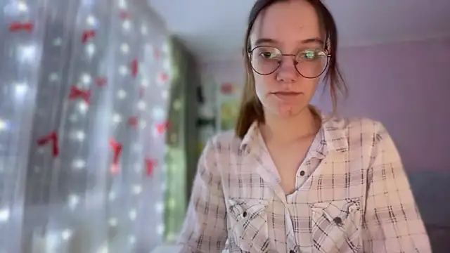 Snapshot of Vietero chatting on February 26, 9:47 pm Vietero online show from February 26, 9:47 pm