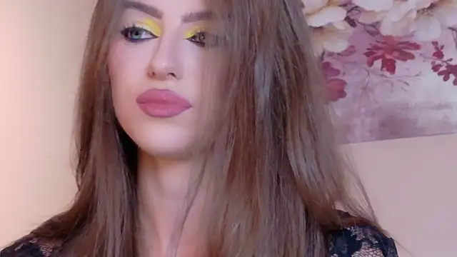 Snapshot of Sienna_Voss chatting on June 26, 8:57 pm Sienna Voss online show from June 26, 8:57 pm