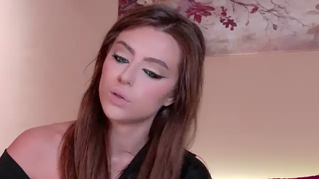 Snapshot of Sienna_Voss chatting on July 25, 8:39 pm Sienna Voss online show from July 25, 8:39 pm