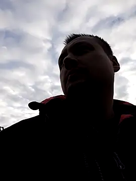 Amberdual online show from October 26, 1:17 pm