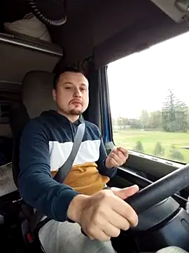 Amberdual online show from October 27, 7:12 am