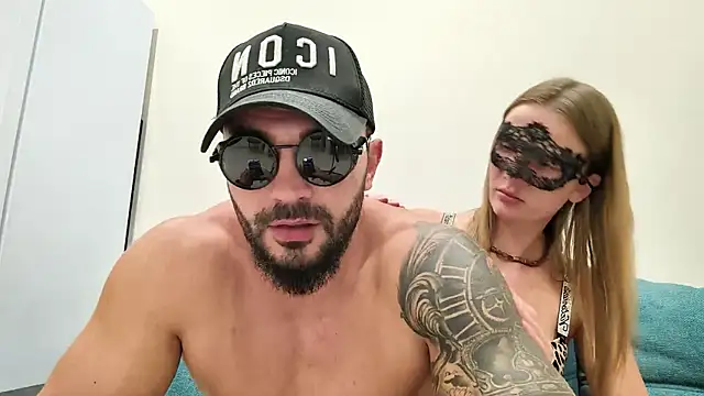 Snapshot of Leaders_sex chatting on September 17, 8:32 pm Leaders sex online show from September 17, 8:32 pm